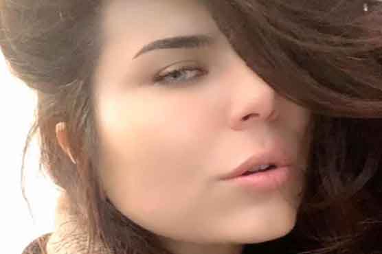 Super Model Ayyan Ali returns