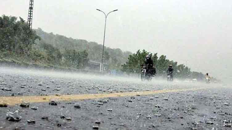 Heavy rain, hailstorm likely in Punjab, KP on April 18 and 19