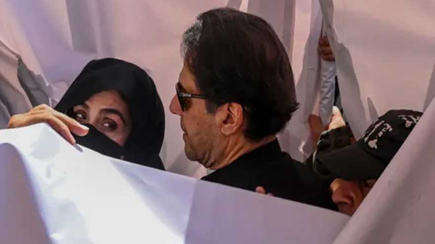Hearing against Imran, Bushra Bibi adjourned in new Toshakhana case 