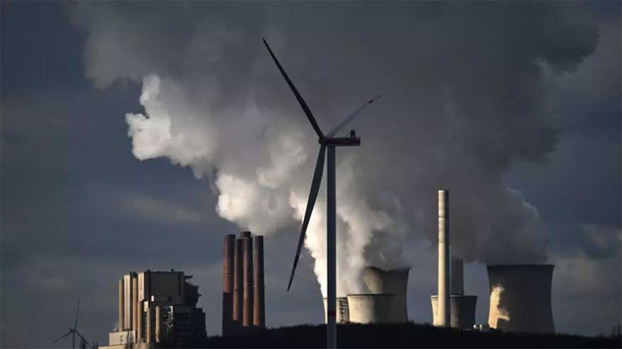 World's major courts take growing role in climate fight