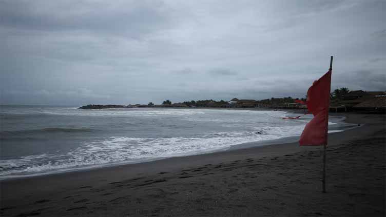 Hurricane Erick threatens Mexico's Pacific Coast, rapid strengthening expected