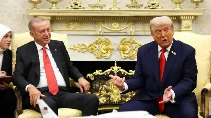 Trump calls Turkiye key ally amid talks on defense, energy