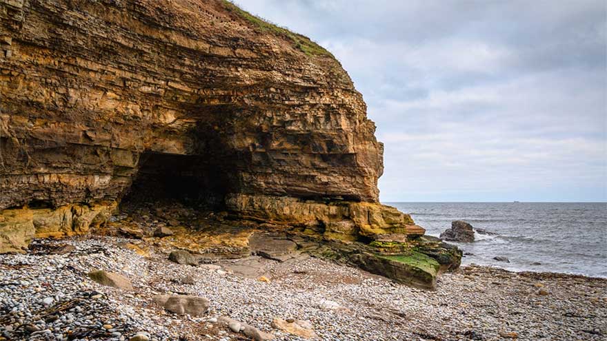 Britain's oldest human remains identified as young girl