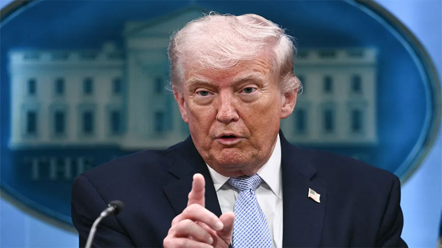 Trump vows US will sink any Iran boats that challenge blockade