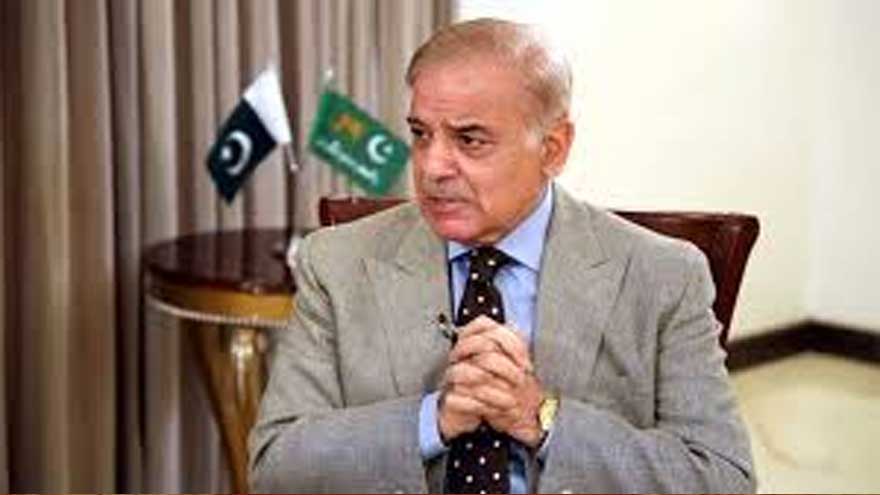 PM Shahbaz meets Rana Sanaullah, Amir Muqam to review political situation