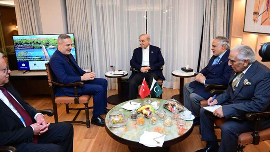 Turkish FM meets PM Shehbaz; conveys message from Tayyip Erdogan