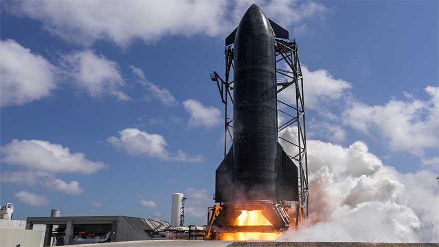 SpaceX fires up world's biggest rocket ahead of crucial flight
