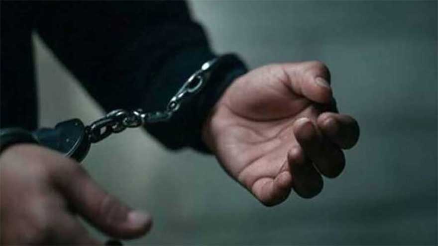 Robber injured, arrested in Nawab Shah 'encounter'