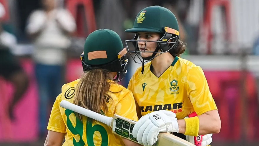 Women's Cricket: Tryon and Wolvaardt breeze past India to 2-0 series lead