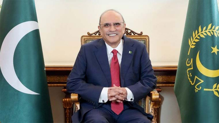 President Zardari reaches Lahore on three-day visit