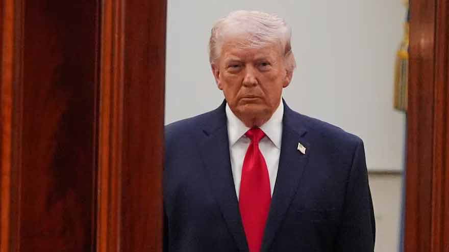 Trump says Iran seeks talks as US ramps up pressure with sanctions