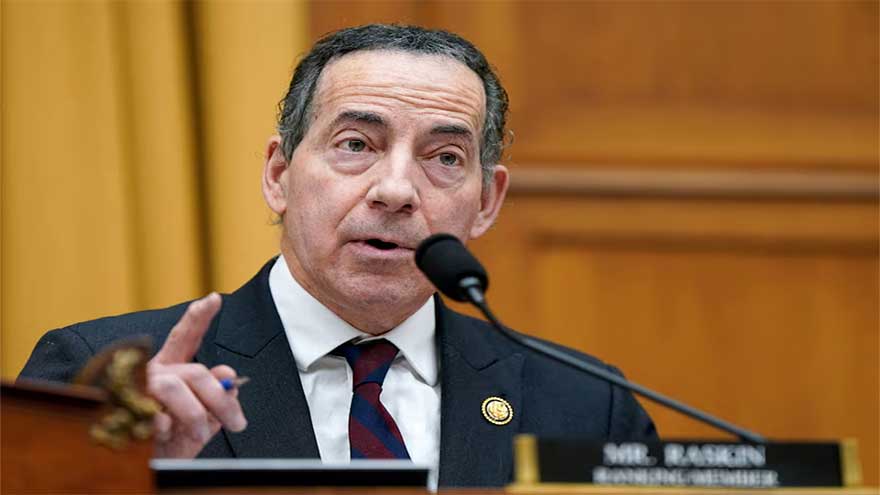 Democrats divided on whether removing Trump is a useful midterm message