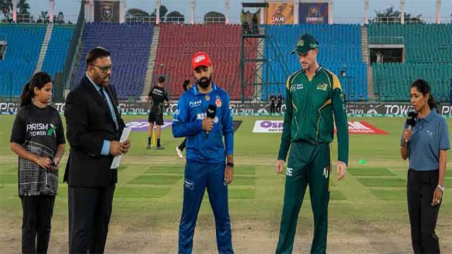 Islamabad United beat Multan Sultans by four wickets in PSL 11