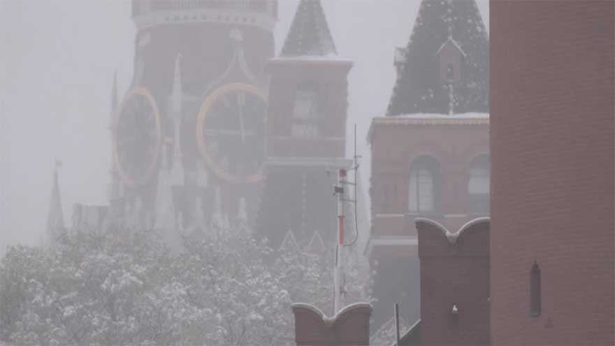 Fallen trees, damaged cars and icy views - Moscow hit by heavy April snowstorm