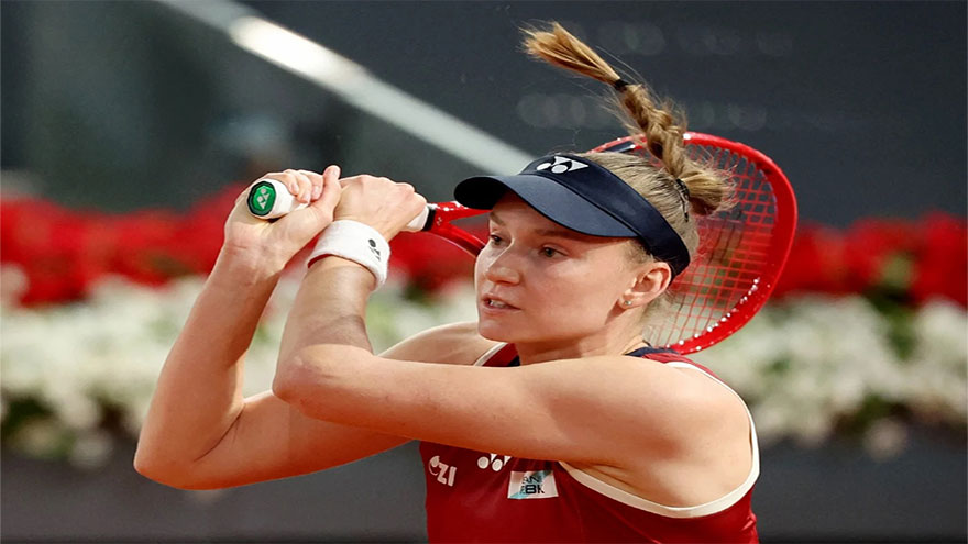 Rybakina crashes out of Madrid Open, Sabalenka reaches quarters