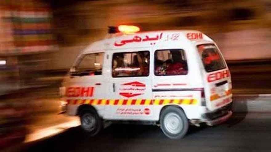 Major crash near Kathore on Karachi's Super Highway leaves 12 dead