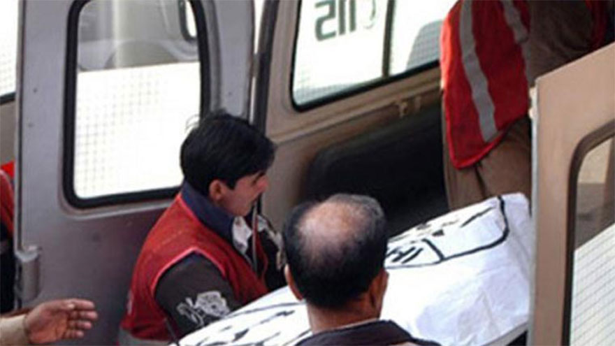One killed in Karachi road accident