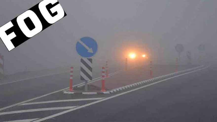 Dense fog shuts motorways across Pakistan