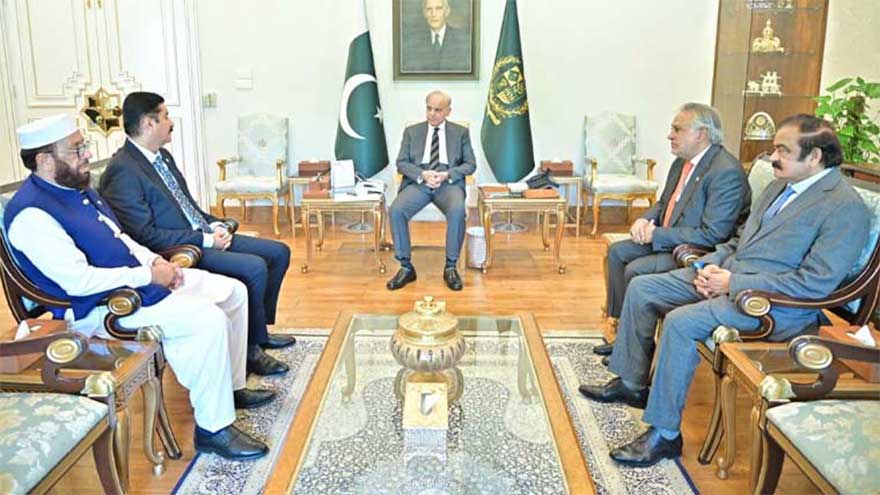 KP Governor Kundi calls on PM Shehbaz