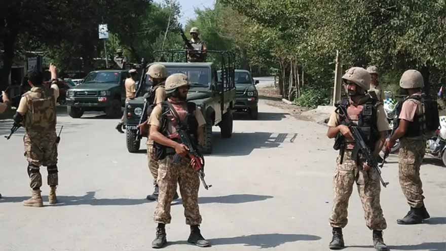 Army destroys 'important' Afghan Taliban posts, centres in Arandu, Kurram sectors