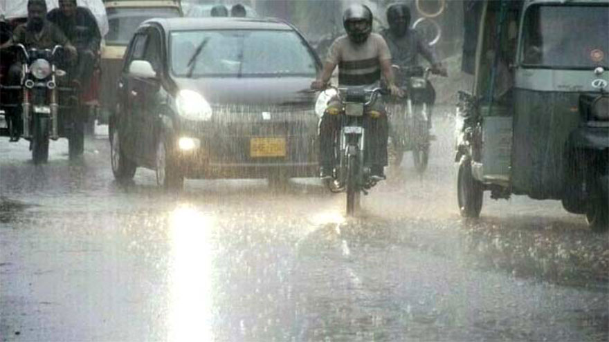 20 killed as rain wreaks havoc in Karachi