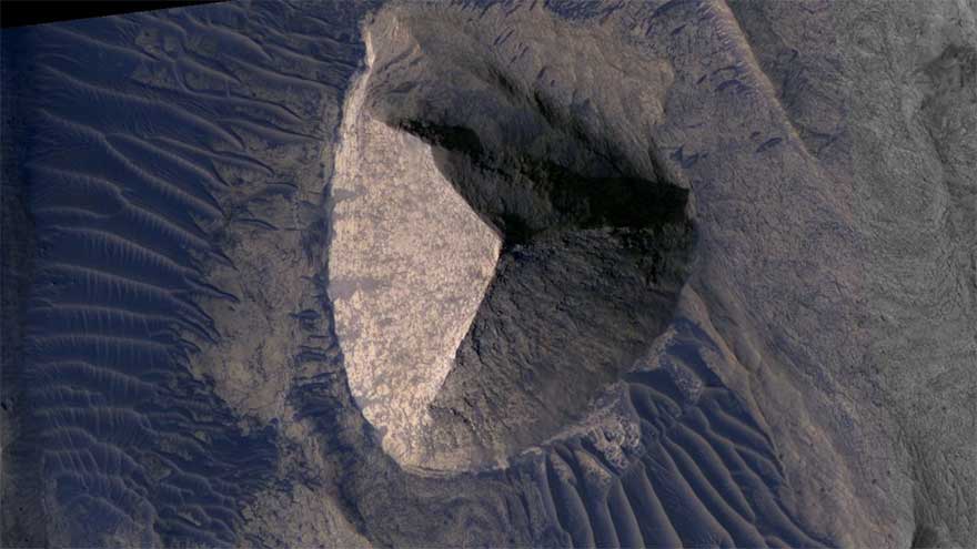 Mysterious 'pyramid' shaped structure spotted on Mars
