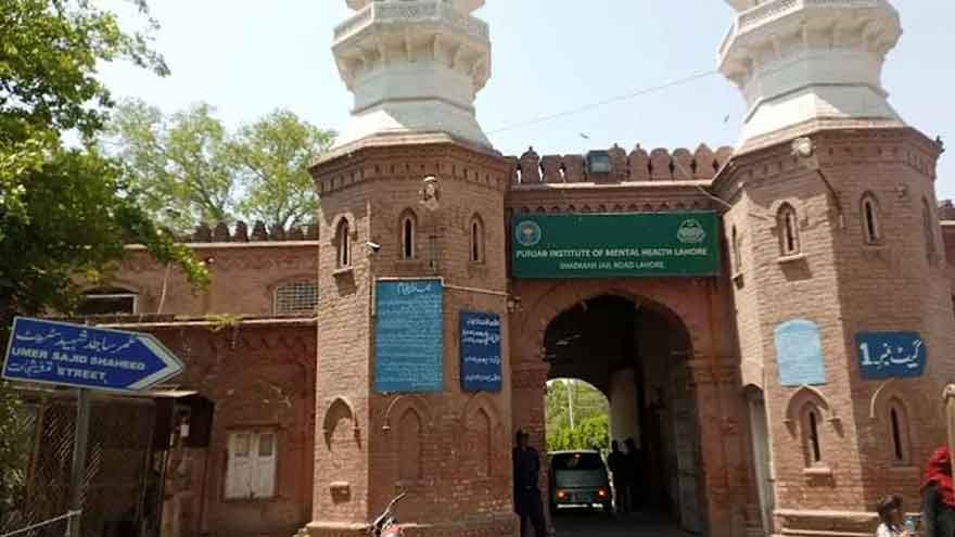 Mental patient drives ambulance from Lahore hospital to Shahdara facility