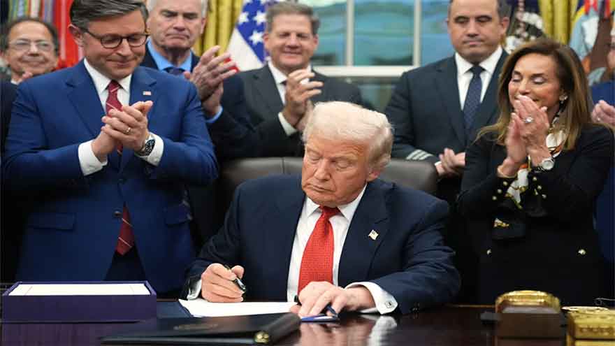 Trump likes the idea of the government owning some US companies but took a pass on Spirit Airlines