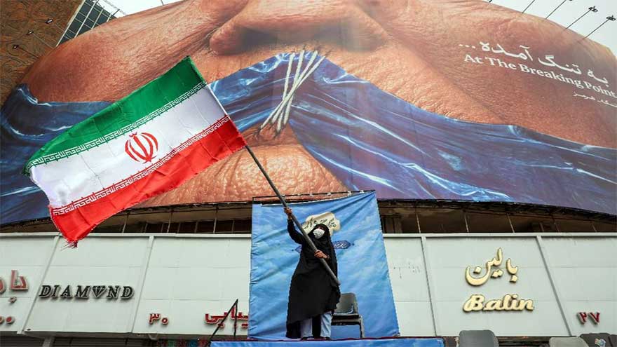 US declares Iran offensive over, warns force remains an option