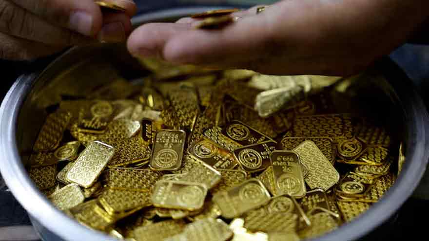 Gold jumps amid Middle East peace hopes