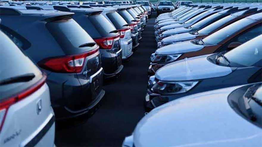 Govt considers cutting taxes on raw materials for locally made vehicles
