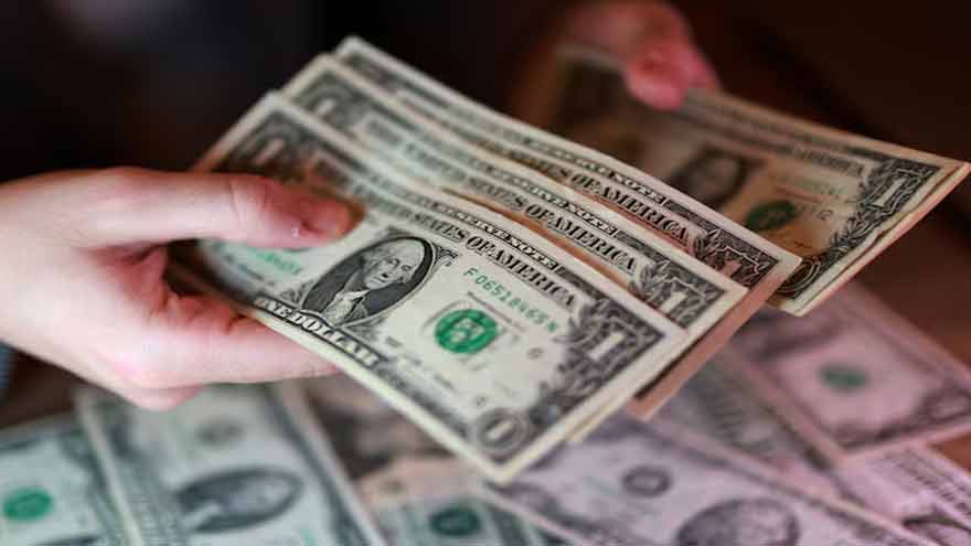 Dollar on defensive as markets hope for best on Middle East
