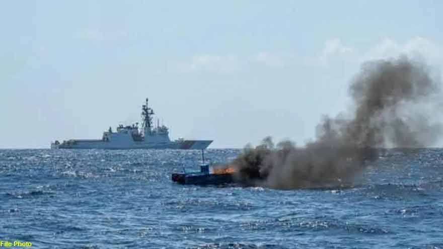 US Navy targets Iranian vessel near Strait of Hormuz amid stalled talks