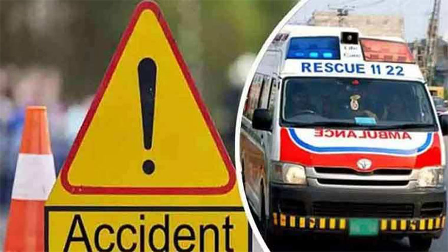 11 killed as bus collides with trailer in Dalbandin