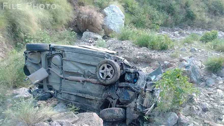 11 killed, five injured as van plunges into ravine in Swat